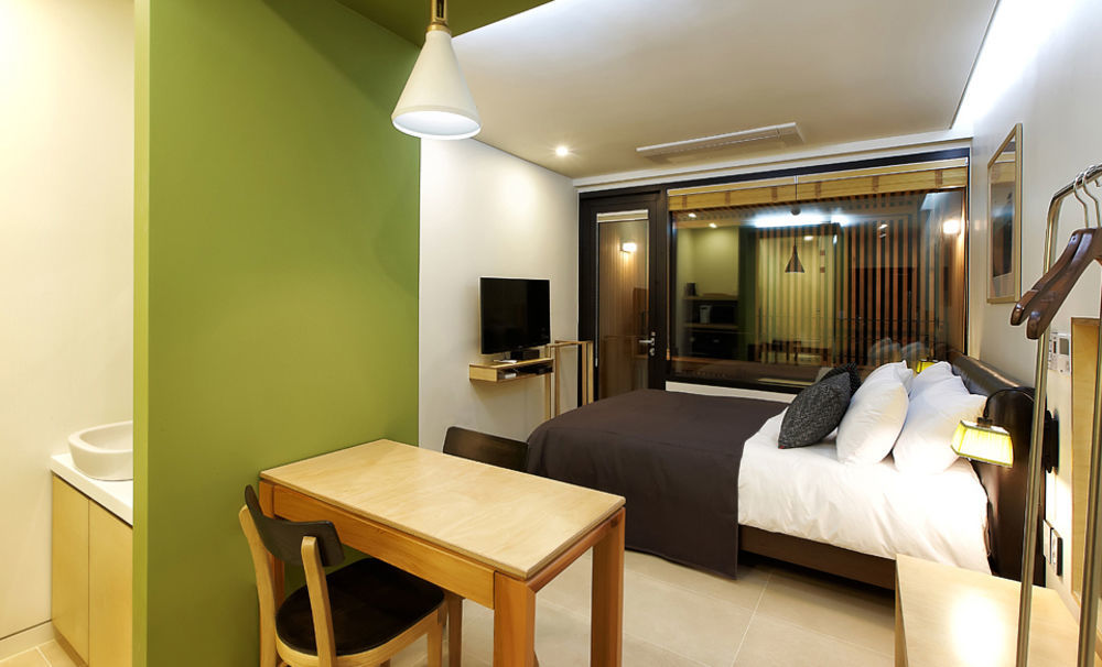 Jaynchloe Hotel Seogwipo Exterior foto